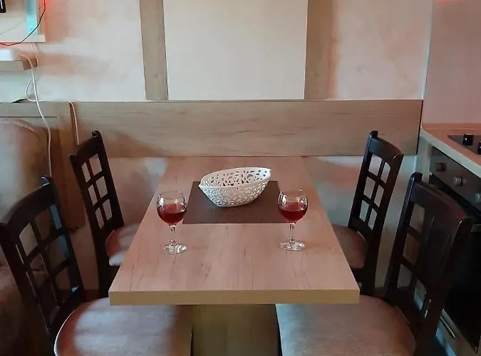 Centar زلاتيبور